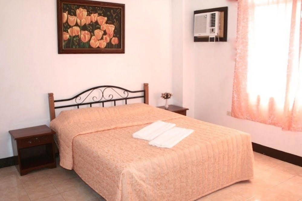 Island Inn Boracay Balabag  Bagian luar foto