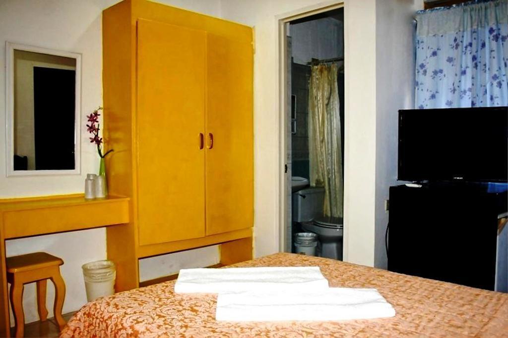 Island Inn Boracay Balabag  Bagian luar foto
